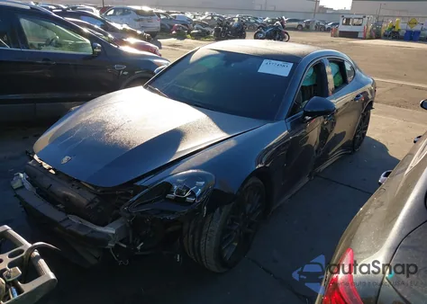 2019 Porsche Panamera 4 z USA, uszkodzony, nr VIN WP0AA2A78KL100146